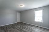 1621 Oak Street - Photo 20