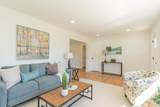 913 Woodmore Terrace - Photo 10