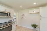 913 Woodmore Terrace - Photo 16