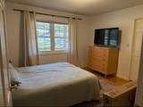 923 Crest Road - Photo 22