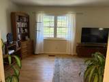 923 Crest Road - Photo 5