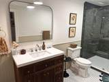 900-5 Vine Street - Photo 20