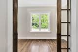 1317 Thomas Avenue - Photo 9