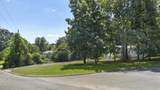 210 Meadows Lane - Photo 21