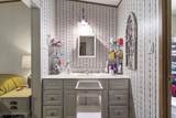 210 Meadows Lane - Photo 33
