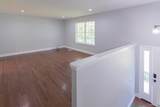 313 Maple Way - Photo 7