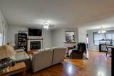 684 Debbie Lane - Photo 6