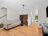 900-Apt 2 Cascade Drive - Photo 3