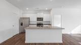 2054 Fairview Hills Drive Ne - Photo 13