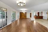 312 Crest Road - Photo 17