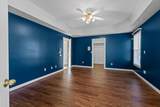 8106 Carriage Xing Lane - Photo 43