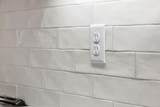 494-80 Winchester Drive - Photo 10