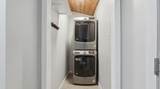 305 Pine Avenue - Photo 16