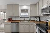 302 Locust Street - Photo 5