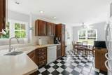 2418 Charleston Square - Photo 4
