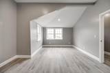 1073 King Edward Avenue - Photo 18