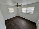 220 Crest Road - Photo 6