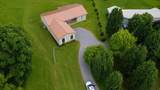 552 Airport Avenue - Photo 3