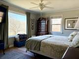 2208 Poe Road - Photo 14