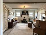 2208 Poe Road - Photo 7