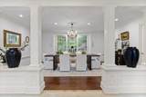 590 Springhill Dr - Photo 18