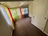 220 Crest Road - Photo 15