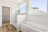 6933 Mercedes Lane - Photo 16