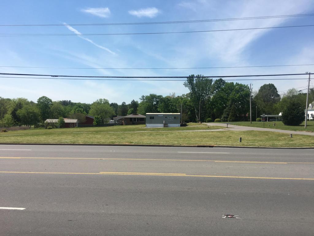 5595 North Lee Highway Hwy - Photo 1