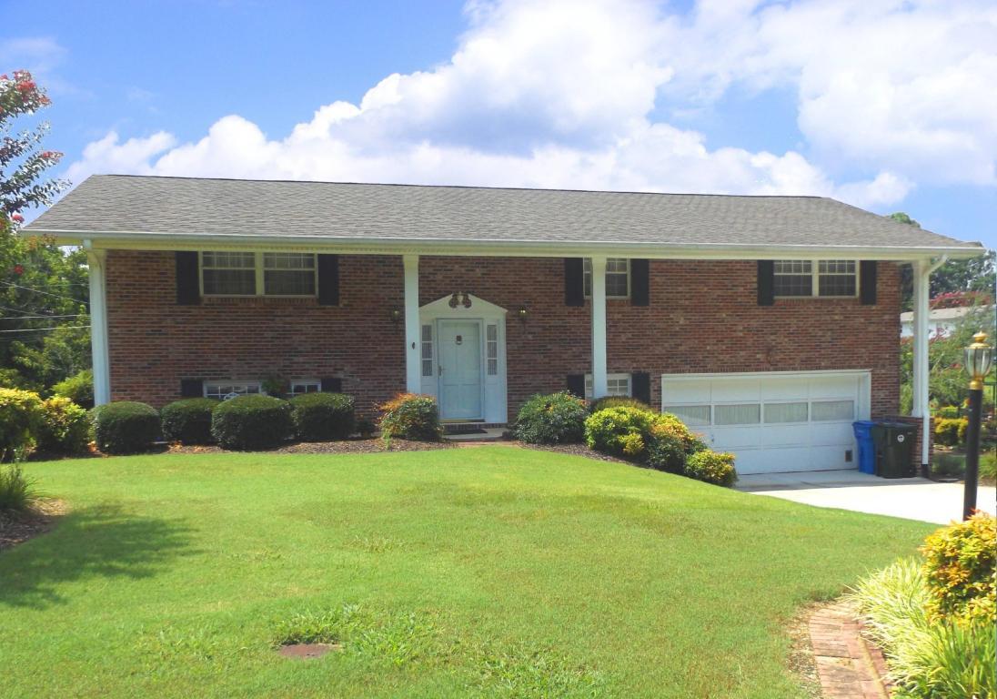 1221 Radmoor Ln - Photo 1