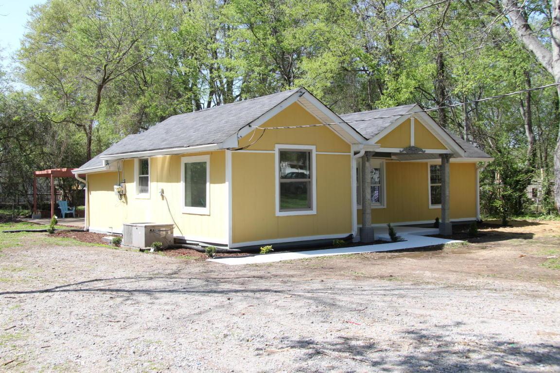 1527 Burns Ave - Photo 1