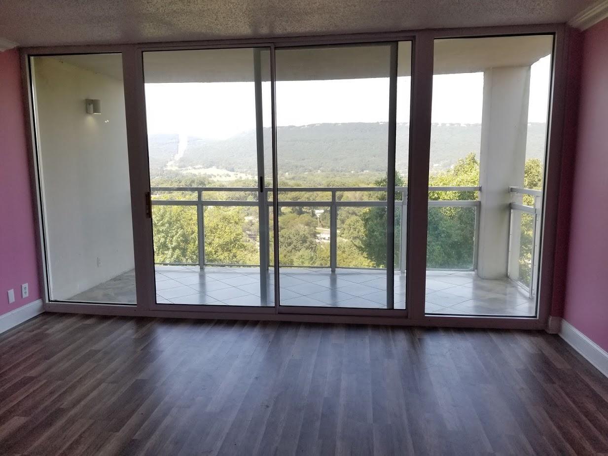 1131 Stringers Ridge Rd - Photo 1