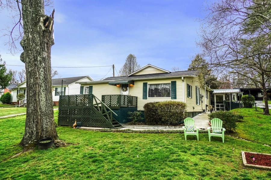 957 Beason Dr - Photo 1