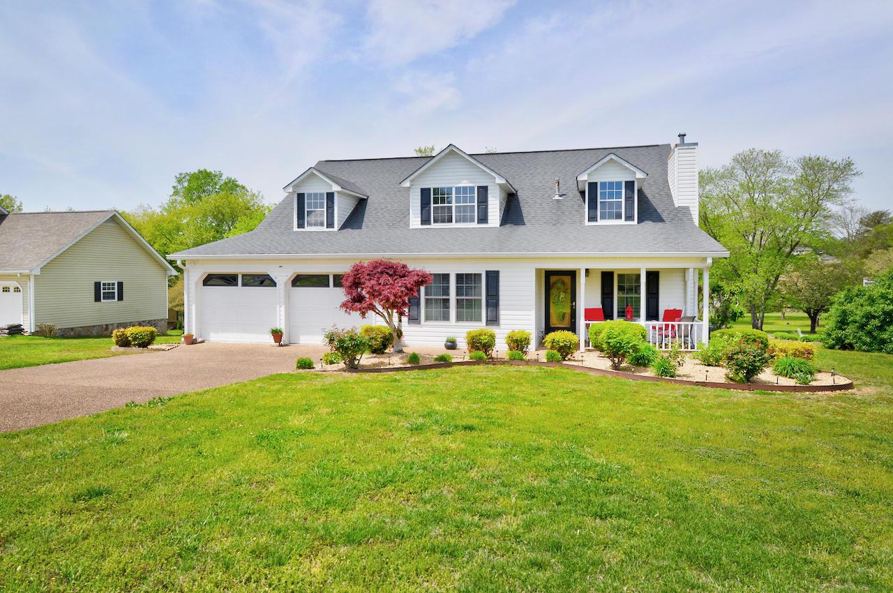 190 Housley Cir - Photo 1