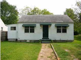 4216 12th Ave - Photo 1