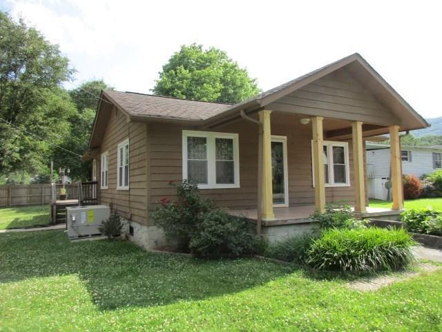 214 Durham St - Photo 1