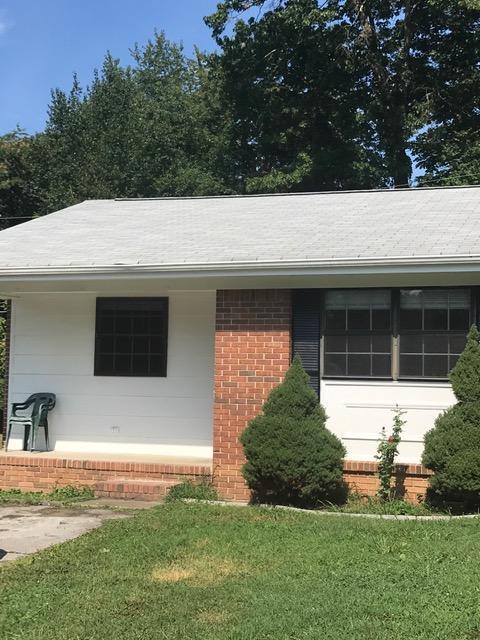 4706 Metro Park Ln - Photo 1