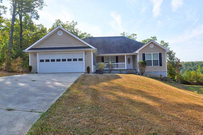 158 Logan Ln - Photo 1