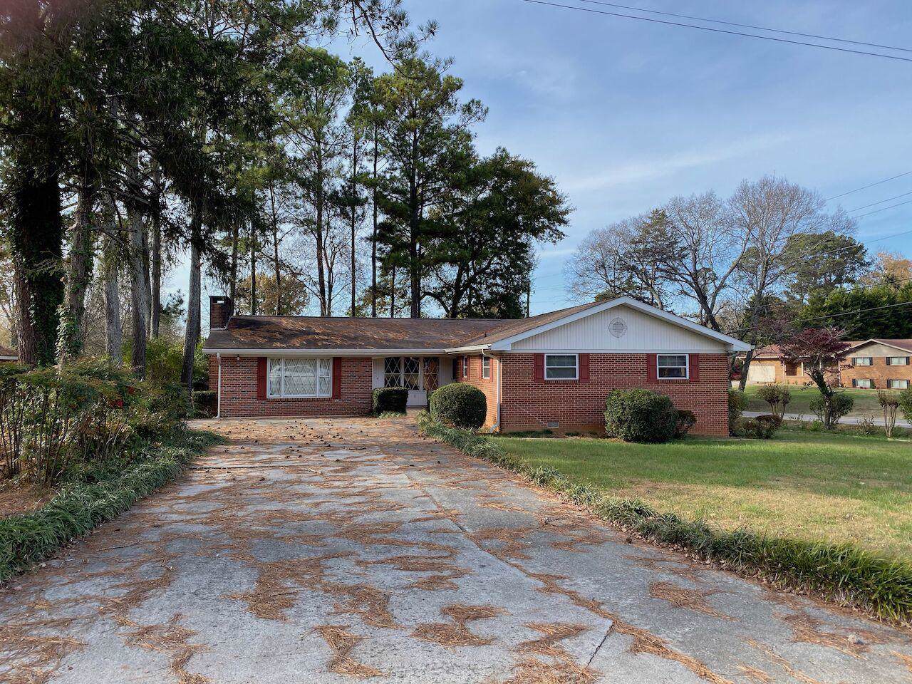 3785 Westview Dr,Ne Dr - Photo 1