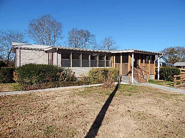 5501 Mulberry St - Photo 1