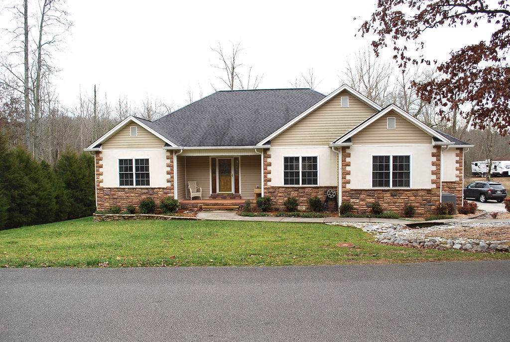 606 Van Davis Rd - Photo 1