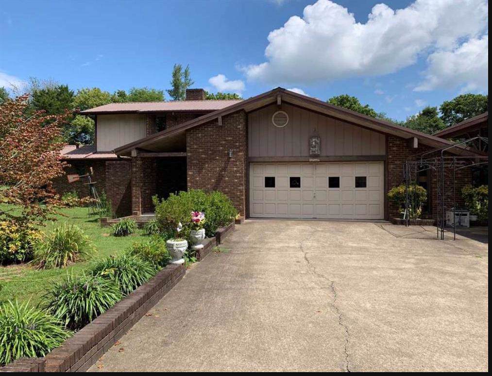 214 Stiles Ave - Photo 1