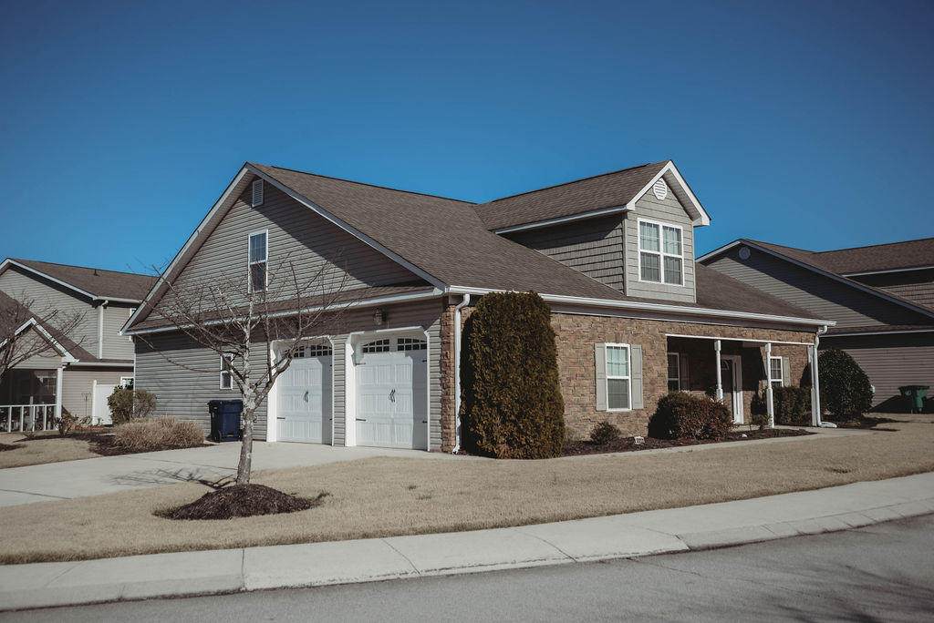 6812 Village Lake Cir - Photo 1 6812 Village Lake Cir - Photo 1