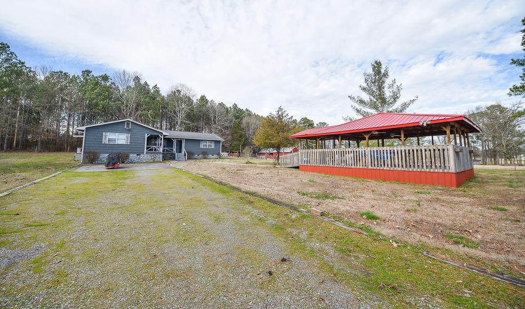 1312 Armstrong Rd - Photo 1