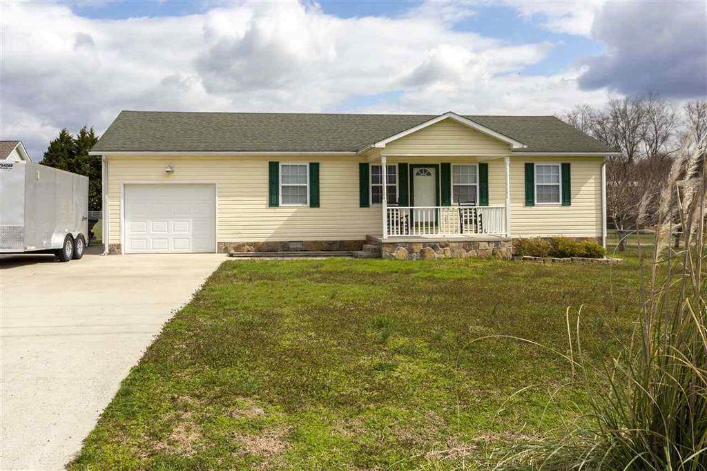 792 Crosby Ln - Photo 1