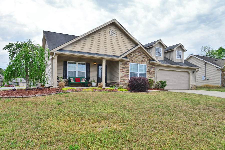 820 Colony Cir - Photo 1 820 Colony Cir - Photo 1