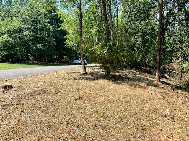 4709 Lake Forest Dr - Photo 1