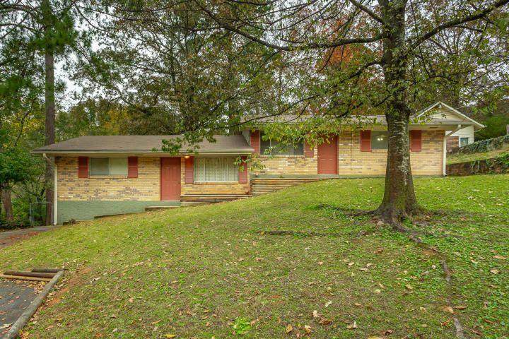 7625 Bishop Dr - Photo 1