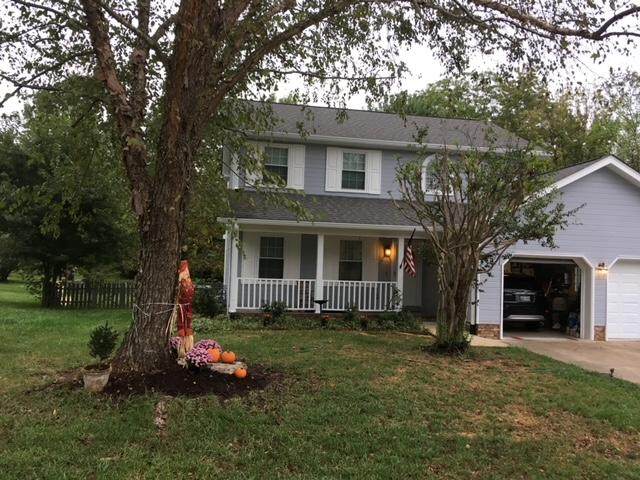 915 Creek Dr - Photo 1