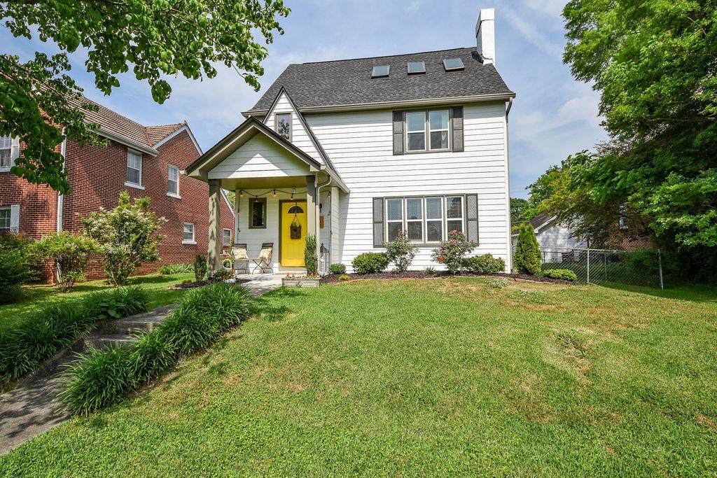 109 Asbury Dr - Photo 1