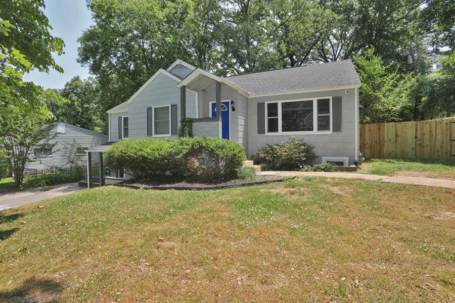 1512 Seminole Dr - Photo 1